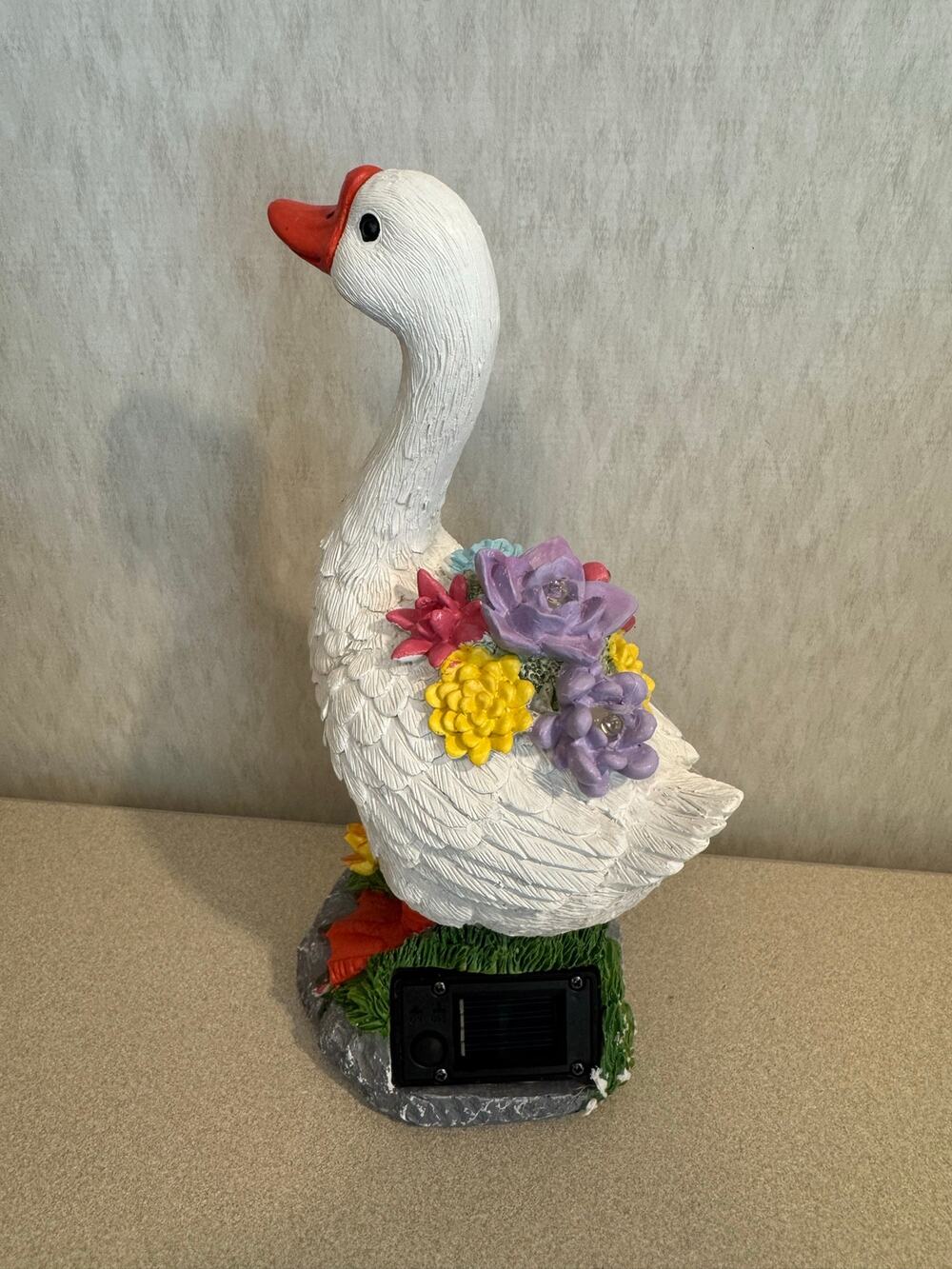 Solar Powered Dancing Swan Goose Figurine Flowers Garden Decor Bobble White NEW